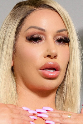 Uptown Jenny from BRAZZERS